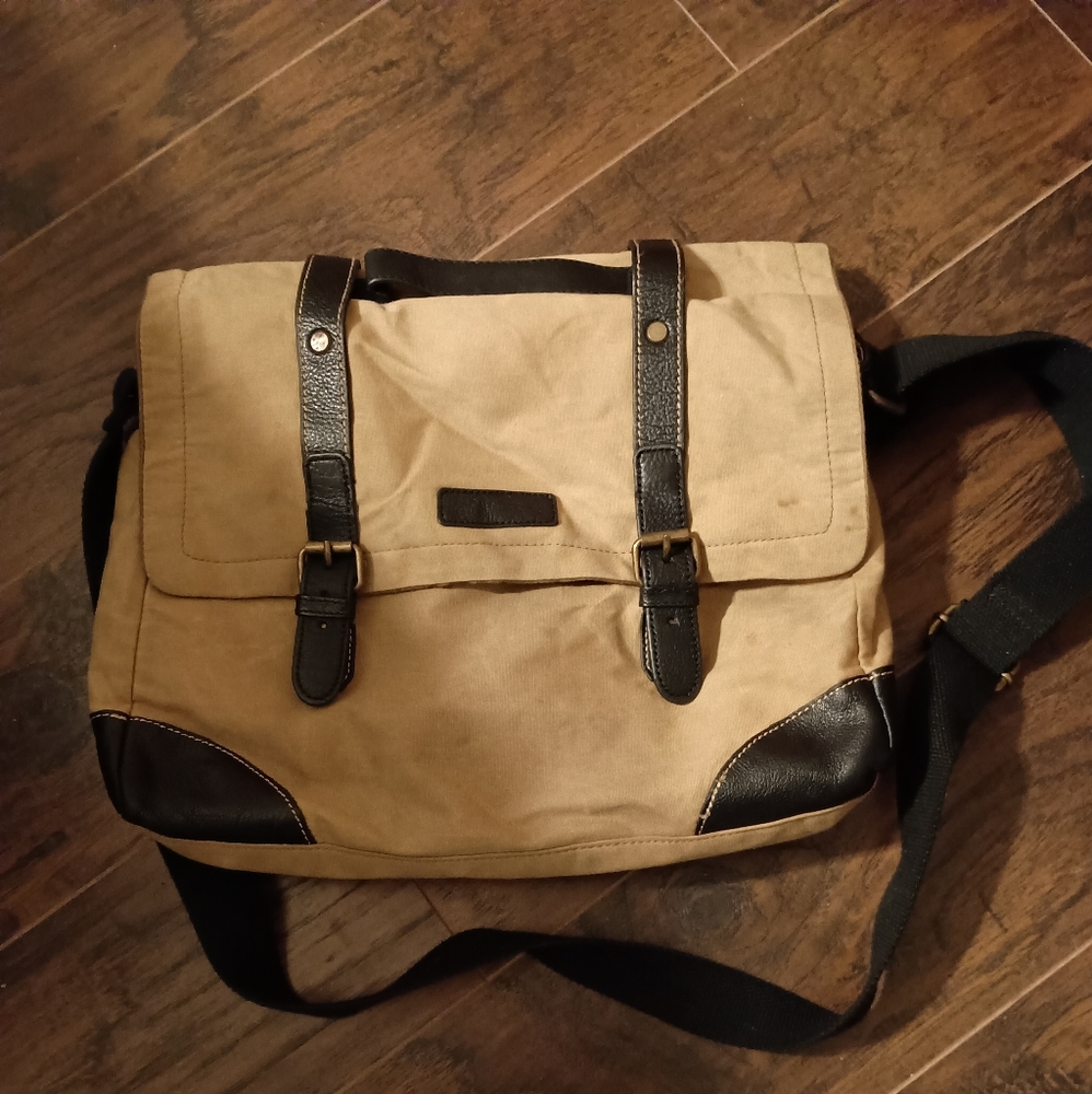 Shoulder work bag
